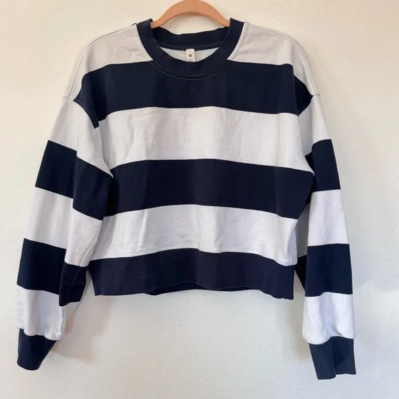 Lululemon Perfectly Oversized Cropped Crew Pack Stripe True Navy White Sz 6 - Picture 4 of 12